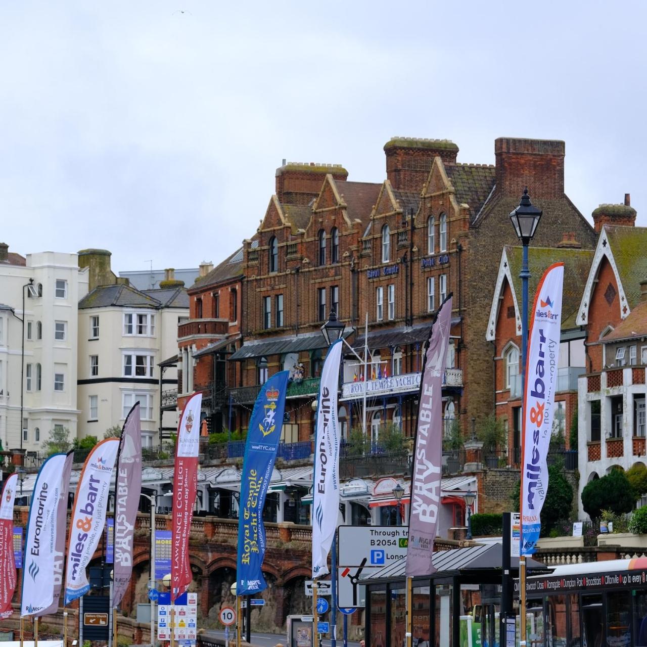 Royal Temple Yacht Club Ramsgate Exterior foto