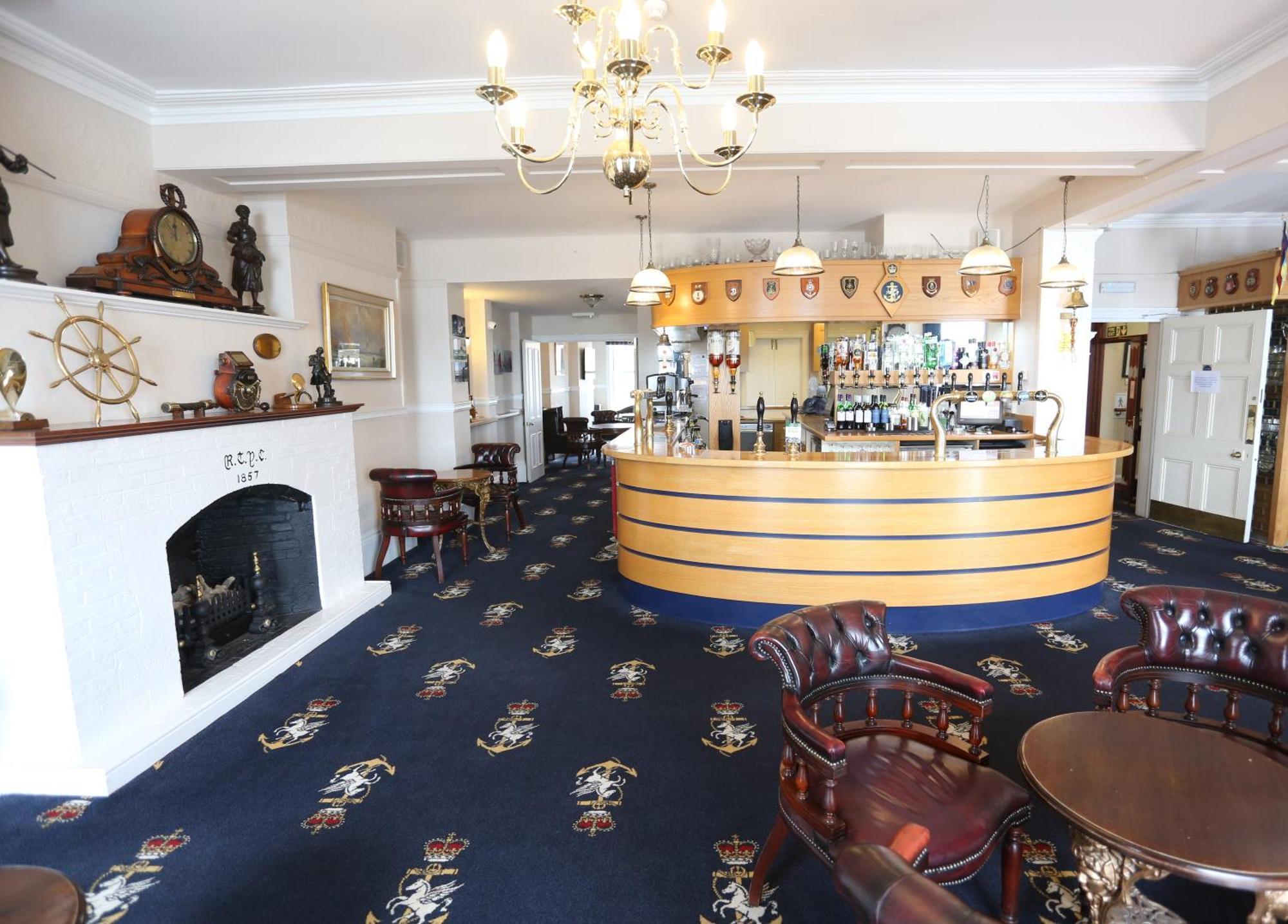 Royal Temple Yacht Club Ramsgate Exterior foto