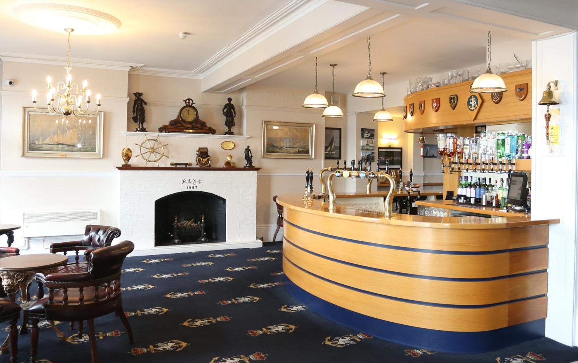 Royal Temple Yacht Club Ramsgate Exterior foto