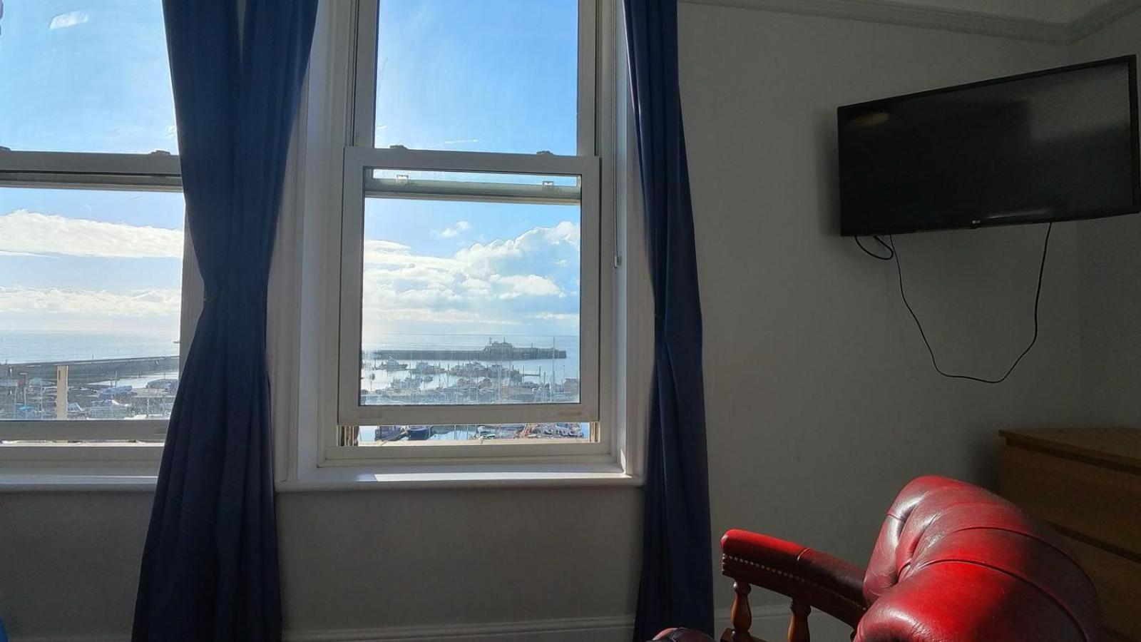 Royal Temple Yacht Club Ramsgate Exterior foto